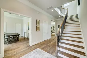 1139 Mosaico Ln, Houston, TX 77055 - Photo 2