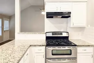 9215 Newkay Ln, Spring, TX 77379 - Photo 10