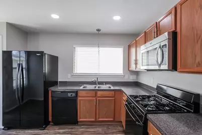 1523 Nichole Woods Drive, Houston, TX 77047 - Photo 6