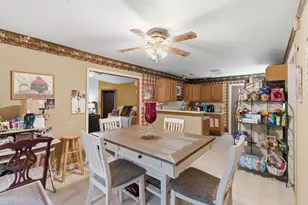 1030 Raccoon Bend Rd, Bellville, TX 77418 - Photo 10