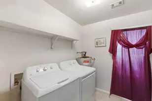 1030 Raccoon Bend Rd, Bellville, TX 77418 - Photo 14