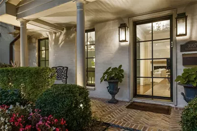 3007 Freshmeadows Drive, Houston, TX 77063 - Photo 2