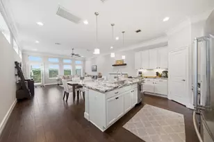1905 Shearn St, Houston, TX 77007 - Photo 2