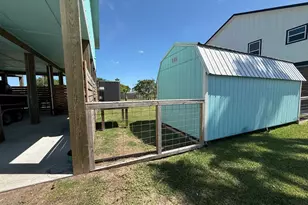2106 S Young St, Rockport, TX 78382 - Photo 14