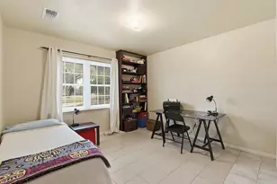 5622 Sheraton Oaks Dr, Houston, TX 77091 - Photo 16