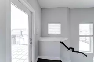 8409 Hempstead Rd, Houston, TX 77008 - Photo 32
