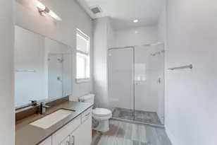 8409 Hempstead Rd, Houston, TX 77008 - Photo 8