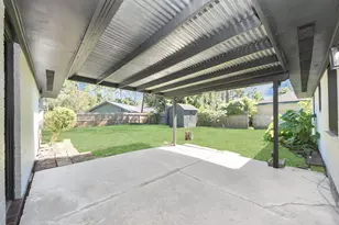 3013 Woodland Dr, Dickinson, TX 77539 - Photo 38