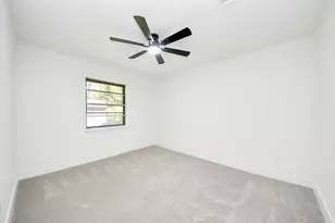 3013 Woodland Dr, Dickinson, TX 77539 - Photo 34