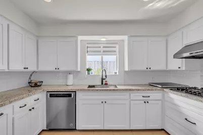 7715 Coachwood Drive, Houston, TX 77071 - Photo 12