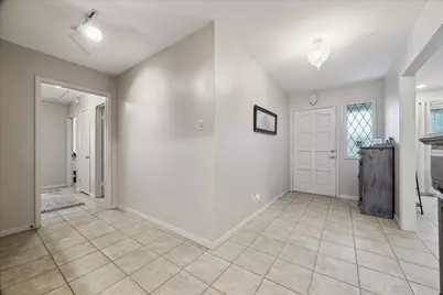 311 Forest Lake Drive, Taylor Lake Village, TX 77586 - Photo 2