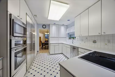 311 Forest Lake Drive, Taylor Lake Village, TX 77586 - Photo 6