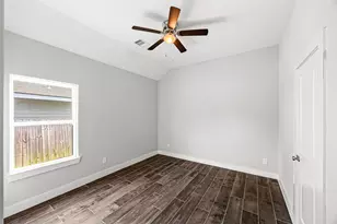 8906 Richland Dr, Houston, TX 77078 - Photo 16