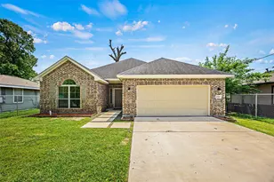 8906 Richland Dr, Houston, TX 77078 - Photo 2