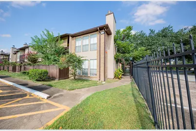 1500 Bay Area Boulevard #103, Houston, TX 77058 - Photo 20