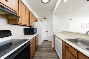 1500 Bay Area Blvd, Houston, TX 77058 - Photo 8