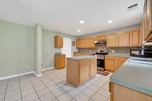 3934 Brook Garden Ln, Katy, TX 77449 - Photo 10