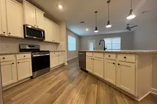 3077 Sunmoon Ln, Katy, TX 77493 - Photo 4