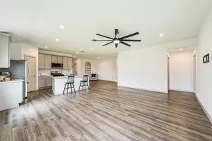 906 Dairy Pr Dr, Rosharon, TX 77583 - Photo 18