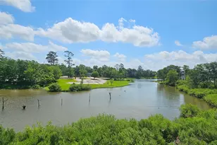 3801 Peacock Isle Dr, Dickinson, TX 77539 - Photo 2
