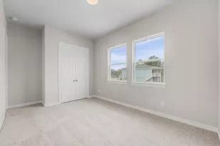 3801 Peacock Isle Dr, Dickinson, TX 77539 - Photo 18