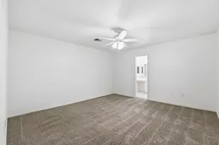 2115 Oak Shores Dr, Kingwood, TX 77339 - Photo 22