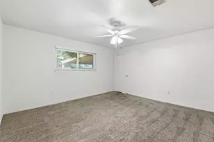 2115 Oak Shores Dr, Kingwood, TX 77339 - Photo 24