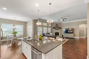 8206 Caroline Ridge Dr, Humble, TX 77396 - Photo 16