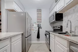 1860 White Oak Dr, Houston, TX 77009 - Photo 26