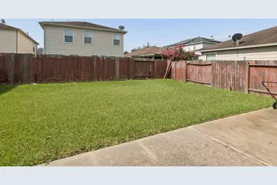 2702 Skyview Knoll Court, Houston, TX 77047 - Photo 22