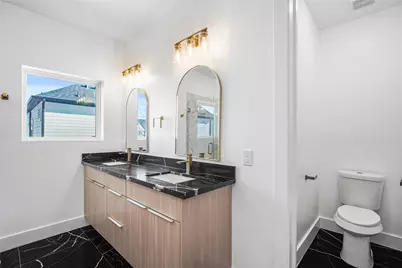 3405 Baer Street, Houston, TX 77020 - Photo 10