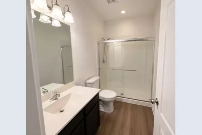 253 Wonderful Life Way, Jarrell, TX 76537 - Photo 10