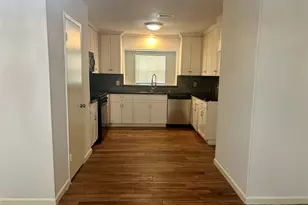 10655 Northbrook Dr, Houston, TX 77043 - Photo 6