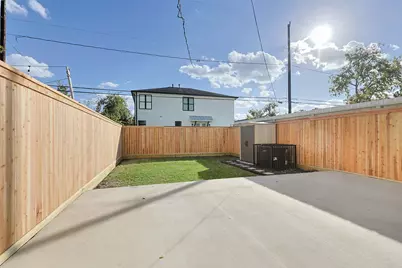 514 E 29th Street, Houston, TX 77008 - Photo 32
