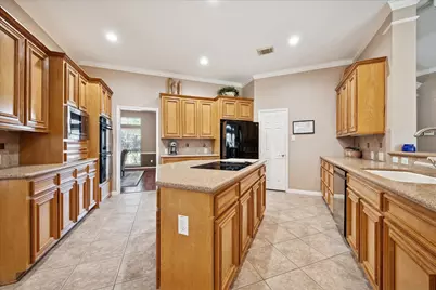 1004 Pine Cone Lane, Friendswood, TX 77546 - Photo 10