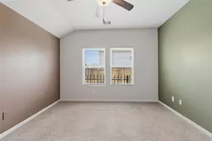 111 Bering Dr, Huntsville, TX 77320 - Photo 10
