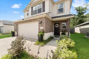 1831 Brushy Cedar Dr, Conroe, TX 77301 - Photo 2