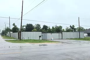 4303 Bennington St, Houston, TX 77016 - Photo 1