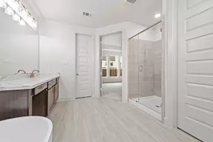7806 Clover Gully Ln, Katy, TX 77493 - Photo 16