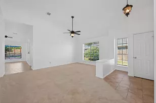 15619 Winding Valley Dr, Houston, TX 77095 - Photo 10