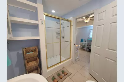 717 Church Street, Galveston, TX 77550 - Photo 32