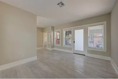 1001 Bomar Street #B, Houston, TX 77006 - Photo 8