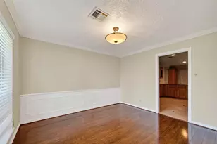 346 Ballantrae Ln, Houston, TX 77015 - Photo 12