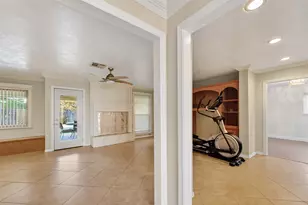 346 Ballantrae Ln, Houston, TX 77015 - Photo 22