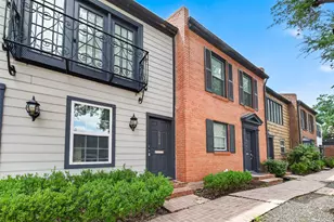 2708 Mason St, Houston, TX 77006 - Photo 2
