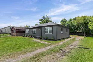 3626 Sparrow St, Houston, TX 77051 - Photo 4