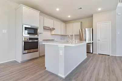 9078 Gracious Street, Montgomery, TX 77316 - Photo 2