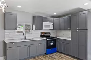 3031 Sunnydale Dr, Houston, TX 77051 - Photo 8