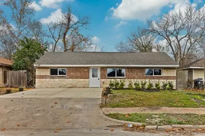 3031 Sunnydale Drive, Houston, TX 77051 - Photo 1