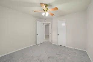 15707 Fincher Dr, Friendswood, TX 77546 - Photo 20